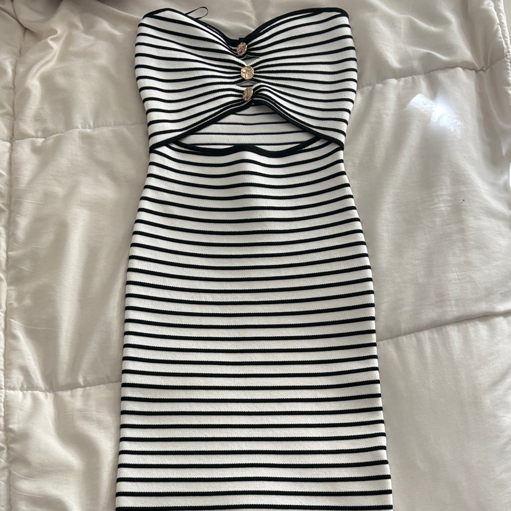 Windsor Black and White Strapless Dress